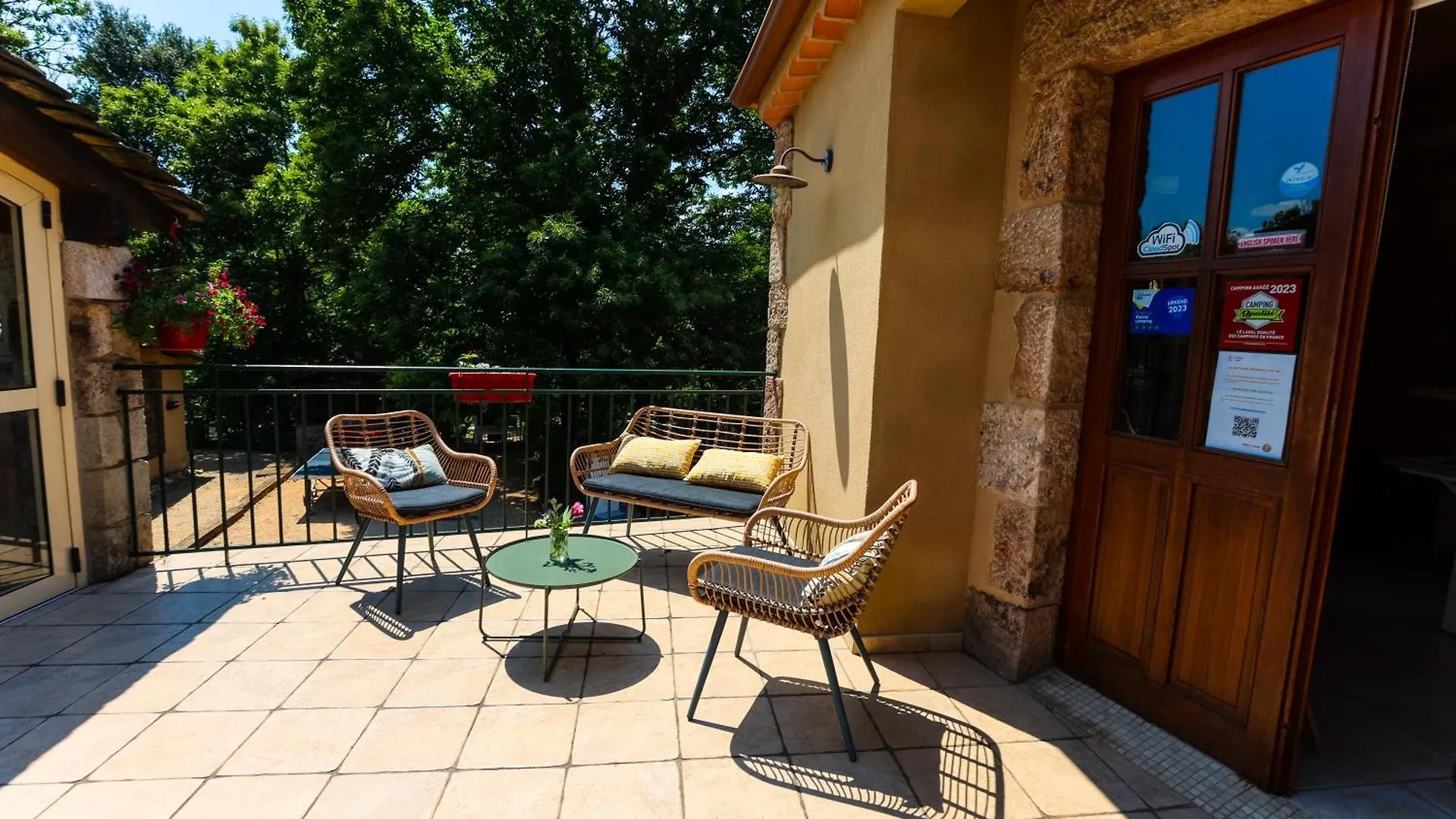 Chalet 2 chambres camping Les Cruses Ribes France